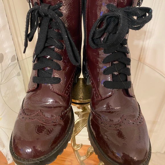 Stylish Burgundy Combat Boots - Picture 2 of 3